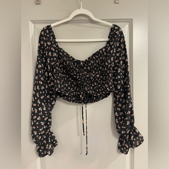 Altar'd State Tops - Altar'd State Black Floral Ruched Blouse